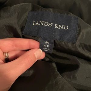 Women’s black Lands End Vest